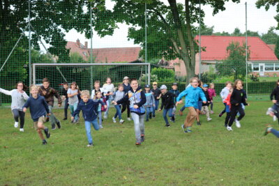 Foto des Albums: Wandertag Klasse 1 und 4