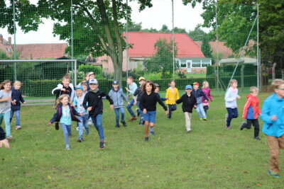 Foto des Albums: Wandertag Klasse 1 und 4