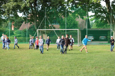 Foto des Albums: Wandertag Klasse 1 und 4
