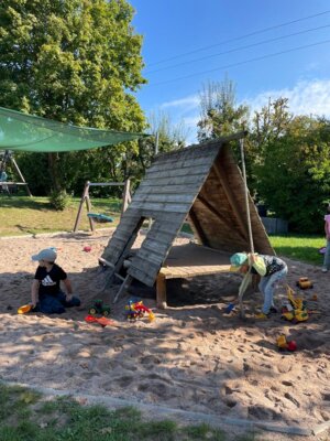 Foto des Albums: 1. Wandertag im Schulhaus Wollbach