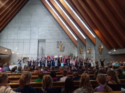 Foto des Albums: Anfangsfeier zum Schuljahr 23/24