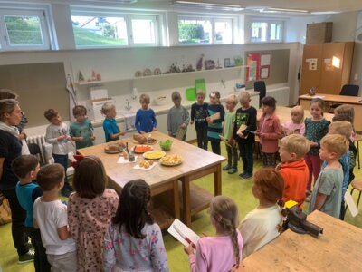 Foto des Albums: Aktion Biobrotbox in den beiden ersten Klassen