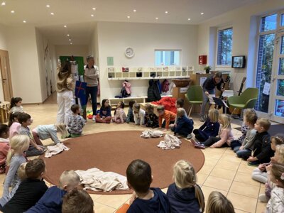 Foto des Albums: Schulclub Vorbereitung zum Besuch Tagespflege