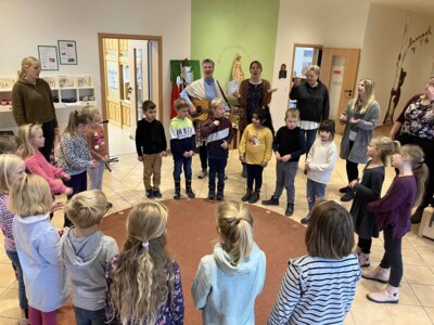 Foto des Albums: Besuch der Klasse 1 der GS Holte