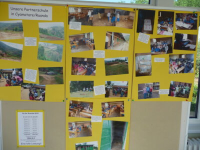 14 2015 Partnerschafts-Infotafel der GS Bockenau 