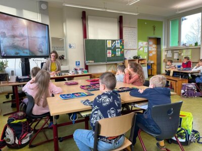 Foto des Albums: Vorlesetag im Schulhaus Wollbach