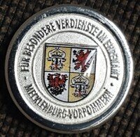 Foto des Albums: Anläßlich des Tag des Ehrenamtes wurde unserem Vereinsvorsitzenden Mark Riedel und Helmut Rakow in Schwerin die Ehrennadel des Landes Mecklenburg - Vorpommern verliehen.