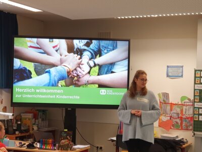 Foto des Albums: SOS - Kinderdorf Campus zu Besuch im Schulhaus Hollstadt