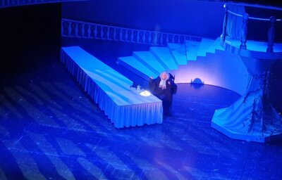 Foto des Albums: Theaterfahrt der Hollstädter Schulkinder in das Staatstheater Meiningen