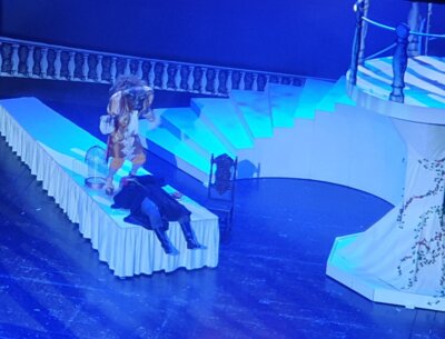 Foto des Albums: Theaterfahrt der Hollstädter Schulkinder in das Staatstheater Meiningen