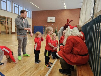 Foto des Albums: Weihnachtsfeier Kindersport 2023 (29.​12.​2023)