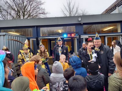 Foto des Albums: Karnevalsfeier und -umzug