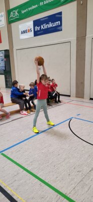 Foto des Albums: Offene regionale Hallenmeisterschaften Torgelow - 24.-25.02.2024 (01.​03.​2024)