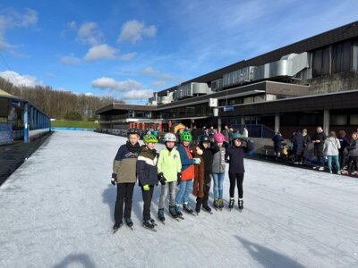 Foto des Albums: Schul-Eislaufmeisterschaften in Grefrath (01.03.2024)