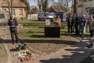 Foto des Albums: Stolpersteinverlegung für Pfarrer Friedrich Rumpf in Schwante (15. 03. 2024)