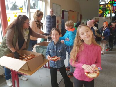 Foto des Albums: Osterüberraschung für die Kinder der Grundschule Hollstadt-Wollbach