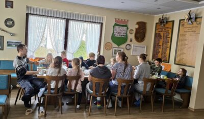 Leckeres gemeinsames Fr&uuml;hst&uuml;ck nach einem tollen und wundersch&ouml;nen Abend und einer gemeinsamen &Uuml;bernachtung im Sch&uuml;tzenheim  (Bild vergr&ouml;&szlig;ern)