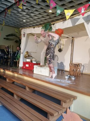 Foto des Albums: Tarzahn hat Karries (24.04.2024)