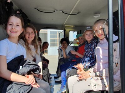 Foto des Albums: Zu Besuch bei der Freiwilligen Feuerwehr in Hollstadt