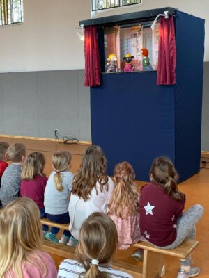 Foto des Albums: URANIA-Puppentheater