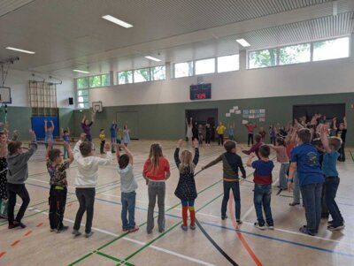 Foto des Albums: Vorschulkinder besuchen Grundschule Holte