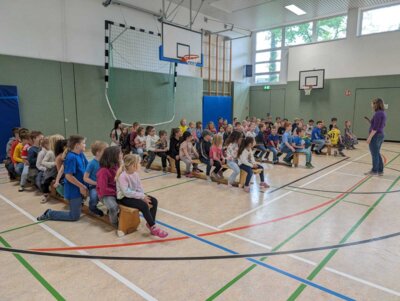 Foto des Albums: Vorschulkinder besuchen Grundschule Holte