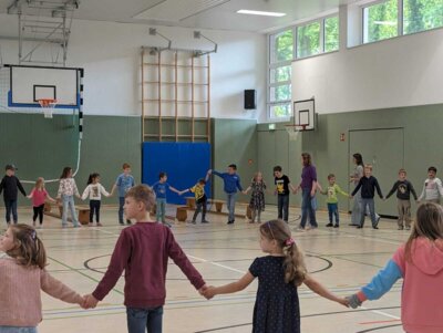 Foto des Albums: Vorschulkinder besuchen Grundschule Holte