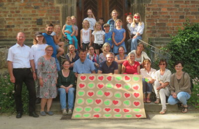 Fotoalbum Sommerfest der Kinderkirche im Pfarrgarten sowie der traditionellen Abschlussrallye 