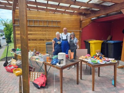 Foto des Albums: Sommerflohmarkt 24 - viele Gäste in den Bettendorfer Höfen