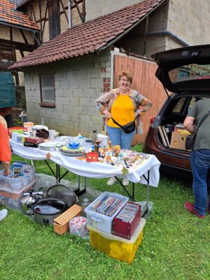 Foto des Albums: Sommerflohmarkt 24 - viele Gäste in den Bettendorfer Höfen