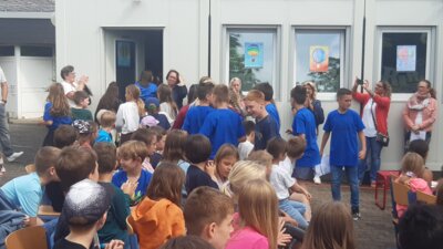 Foto des Albums: Abschlussfeier 4a und 4b