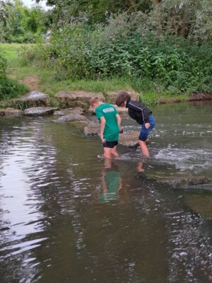 Foto des Albums: Sommerlicher Wandertag der dritten Klassen
