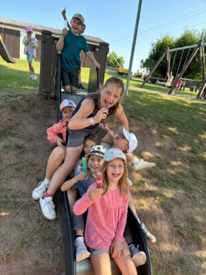 Foto des Albums: Abschlusswanderung der zweiten Klassen