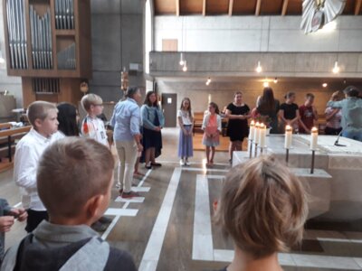 Foto des Albums: Abschiedsfeier in der Kirche in Hollstadt