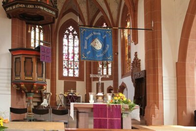 ... in der Evangelischen Stadtkirche  (Bild vergr&ouml;&szlig;ern)