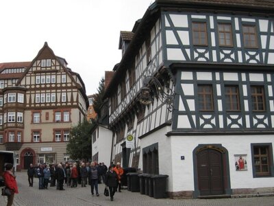 Luther soll hier als Sch&uuml;ler von 1498 bis 1501 gewohnt haben  (Bild vergr&ouml;&szlig;ern)