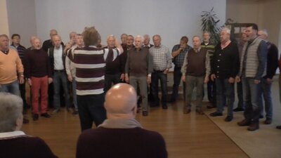2. Tag St&auml;ndchen ...  (Bild vergr&ouml;&szlig;ern)