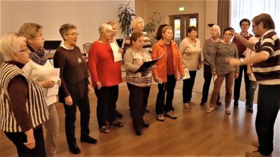 ... f&uuml;r die Geburtstage ...  (Bild vergr&ouml;&szlig;ern)