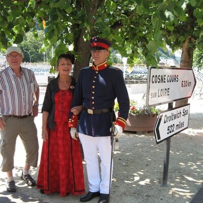 Touristenf&uuml;hrer  (Bild vergr&ouml;&szlig;ern)