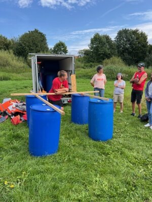 Foto des Albums: Lehrer:innen Ausflug- Teamevent Floßbau (02. 08. 2024)