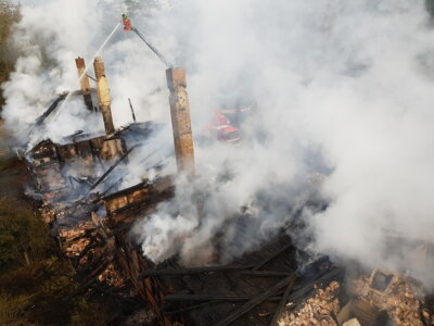 Wohnhausbrand in Wirl/Prezelle  (Bild vergr&ouml;&szlig;ern)