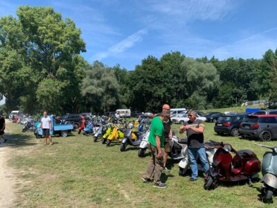 Foto des Albums: Vespa Treffen des VC Regensburg in Bad Abbach