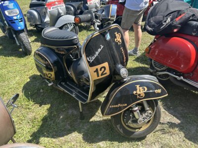 Foto des Albums: Vespa Treffen des VC Regensburg in Bad Abbach