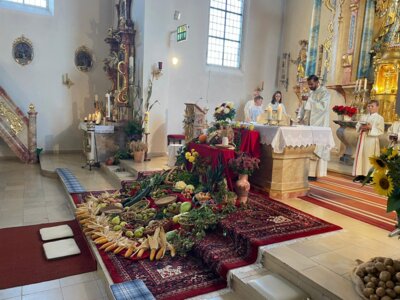 Foto des Albums: Bilder Kirchenjahr 2023/24