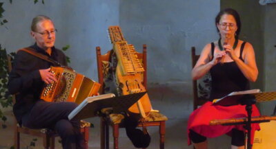 Fotoalbum Sveriges Vänner - skandinavische Folklore am Sonntagnachmittag in der Reinharzer Barockkirche, gespielt und vorgetragen von Gudrun Selle & Johannes Uhlmann