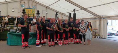 Foto des Albums: Wurzelfest Bockau mit Fahrzeugvorstellung und First Responder Ehrung 08/24