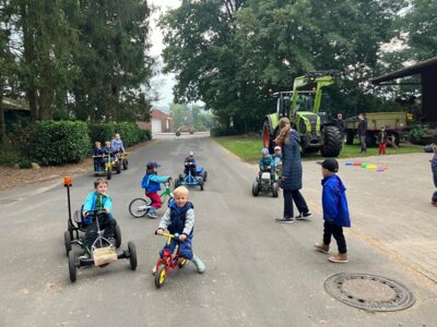 Foto des Albums: Besuch bei Bauernhof Wessels