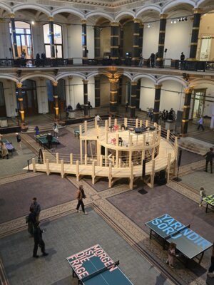 Fotoalbum Gropius Bau Berlin, Rirkrit Tirvanija