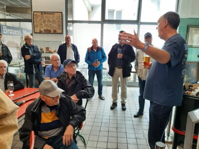 F&uuml;hrung in der alten Brauerei  (Bild vergr&ouml;&szlig;ern)