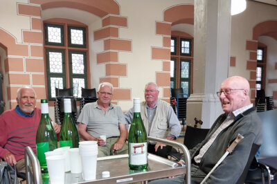 Zufriedenheit danach  (Bild vergr&ouml;&szlig;ern)
